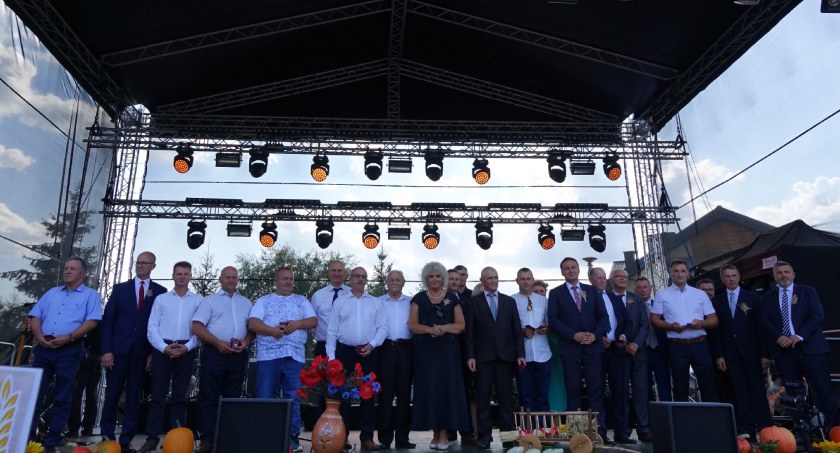Zasłużeni dla rolnictwa otrzymali odznaczenia przyznane przez ministra