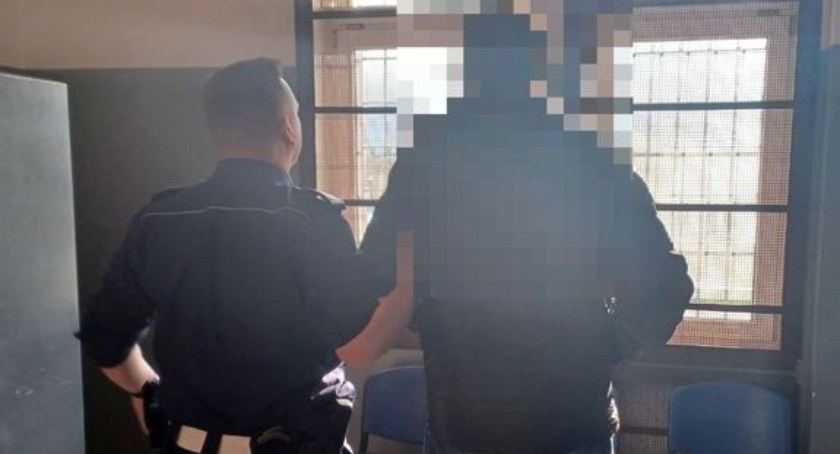 Zdjęcie: 36-letni kierowca ciężarowego dafa był kompletnie pijany