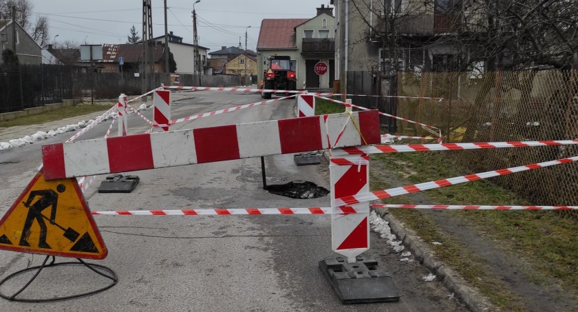 Zdjęcie: Zapadlisko zostało zabezpieczone