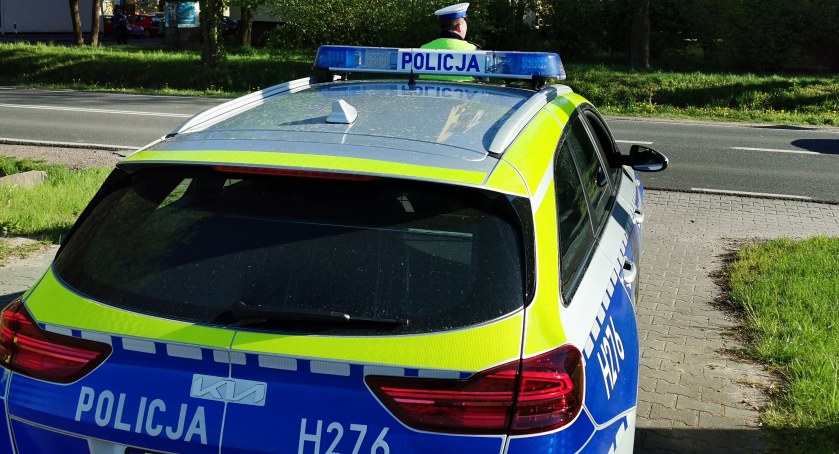 Zdjęcie: Policjanci bardzo szybko zatrzymali kierowcę, który doprowadził do zderzenia