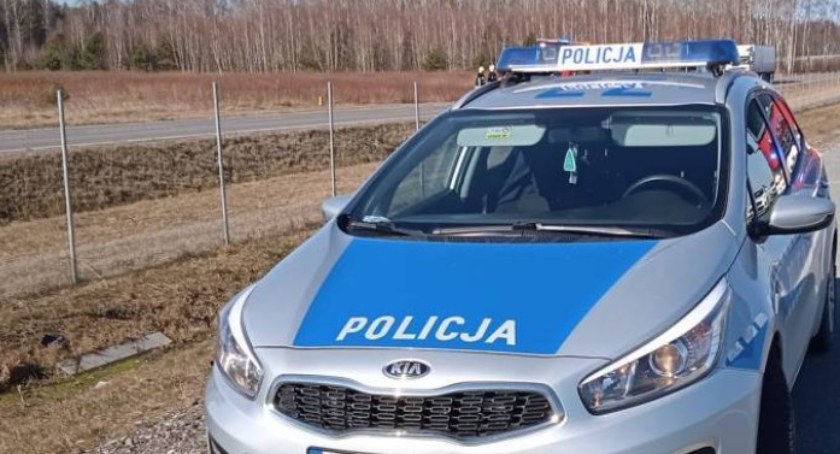 Zdjęcie: Sprawca kolizji zatrzymany przez policjantów był kompletnie pijany
