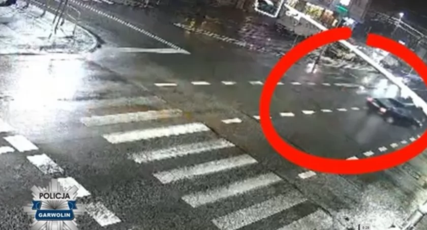Zdjęcie: Moment wypadku został uchwycony przez kamery monitoringu