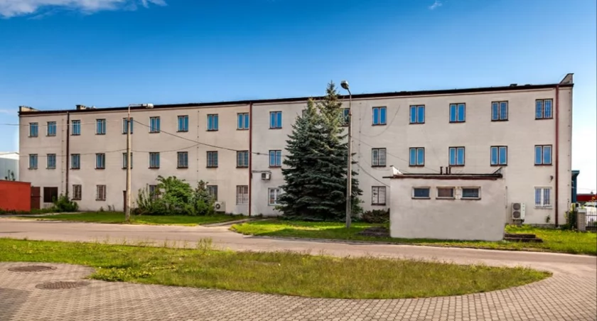 Fot. Nieruchomość, Ostrołęka, ul. Zawadzkiego 8