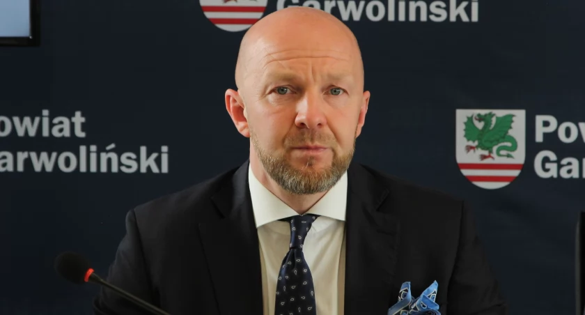 Zdjęcie: Nowy przewodniczący rady powiatu Norbert Wilbik
