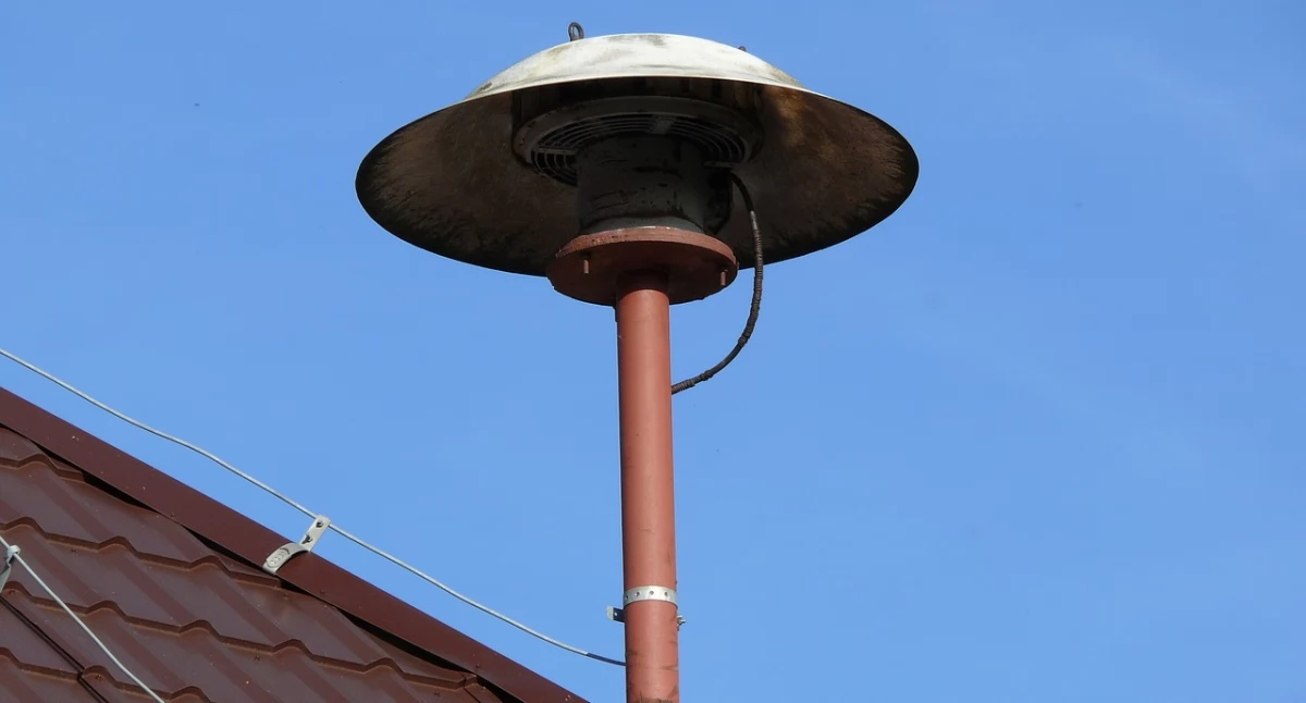 W Garwolinie, Zawyją syreny Systemu Alarmowego Miasta - zdjęcie, fotografia
