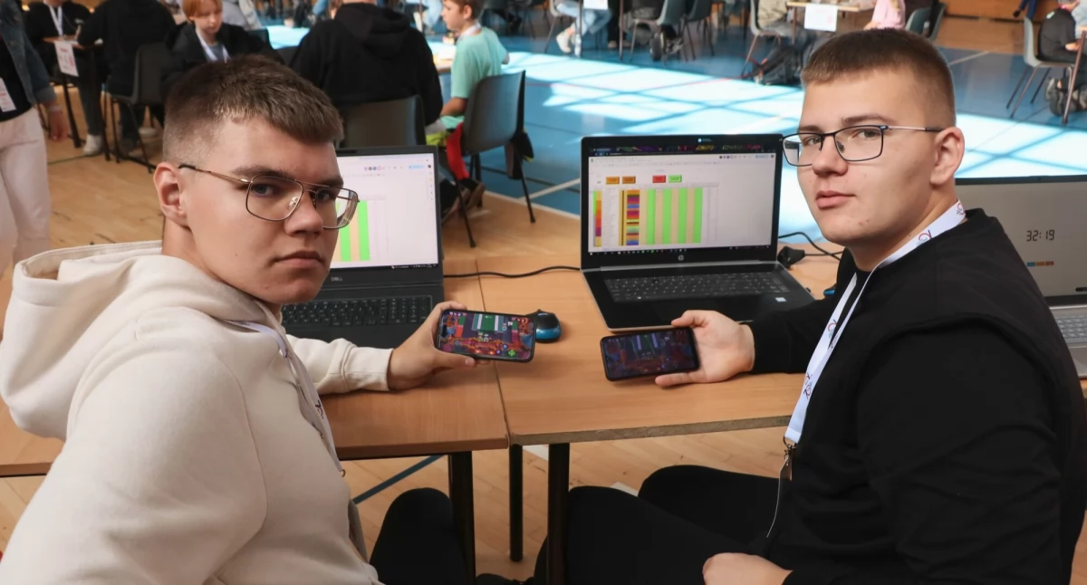 Inne Miejskie, Garwolin rządzi Rummikub Sukces Mazowieckich Mistrzostwach Szkół - zdjęcie, fotografia