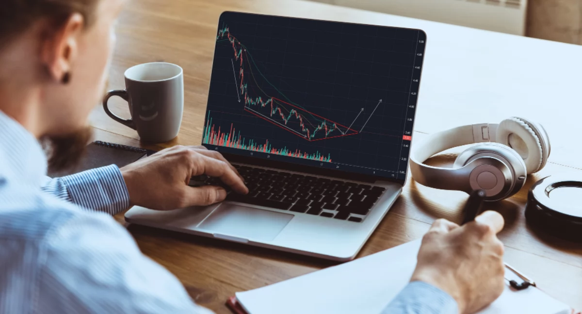 Artykuł Sponsorowany, wykorzystać strategię swing tradingu rynku Forex - zdjęcie, fotografia