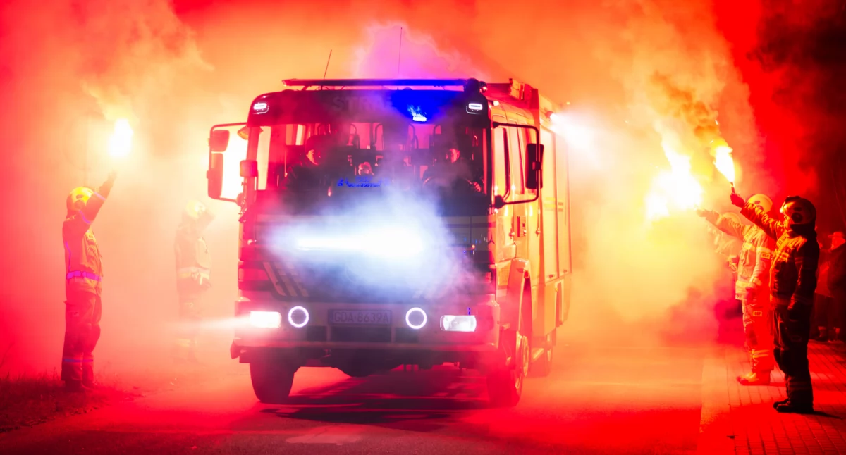 Inne Powiat, Druhowie powitali wymarzony samochód! Wyjątkowe VIDEO - zdjęcie, fotografia