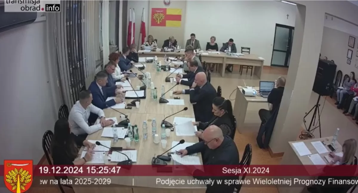 Inne Powiat, Szykuje pracowity Budżet uchwalony - zdjęcie, fotografia