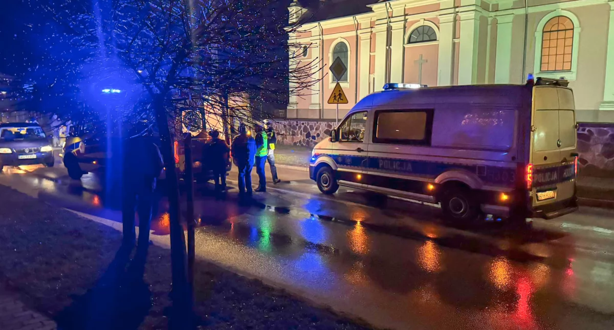 Wypadki drogowe , Potrącenie pasach Piesza miała ponad promil - zdjęcie, fotografia