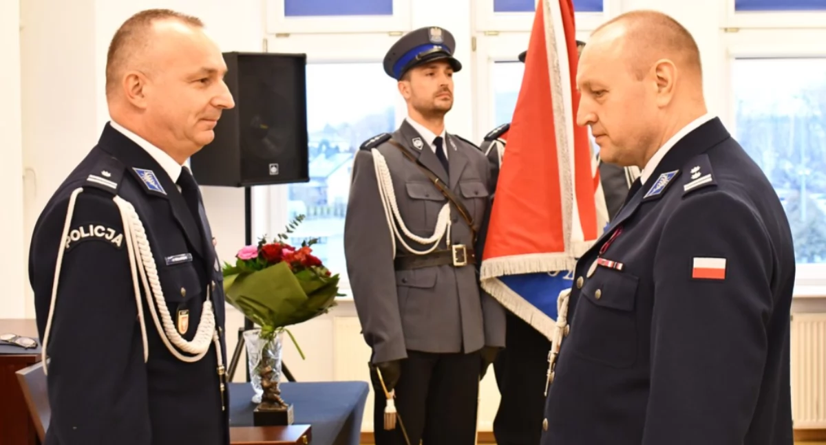 Inne Miejskie, Dariusz Gaładyk pożegnał policyjnym mundurem - zdjęcie, fotografia