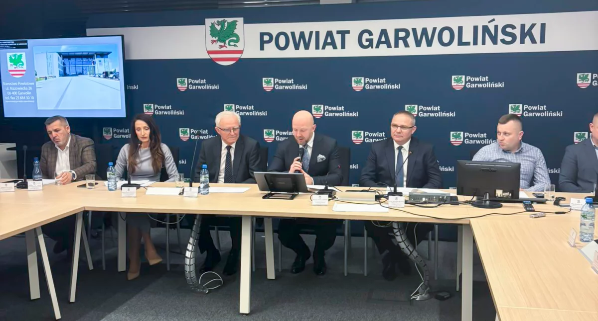 Inne Powiat, Norbert Wilbik odwołany funkcji przewodniczącego Powiatu Garwolińskiego! - zdjęcie, fotografia