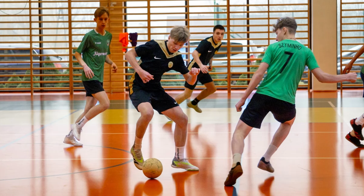 Piłka nożna, Turniej Futsal Arena Garwolinie niedzielę! - zdjęcie, fotografia