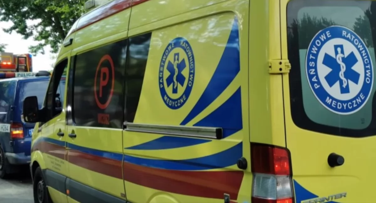 Wypadki drogowe , Kierowca potrącił rowerzystkę - zdjęcie, fotografia