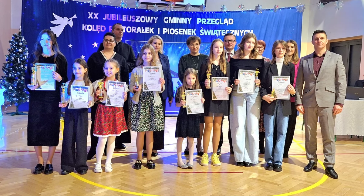 Występy, Kolędowali dwudziesty - zdjęcie, fotografia