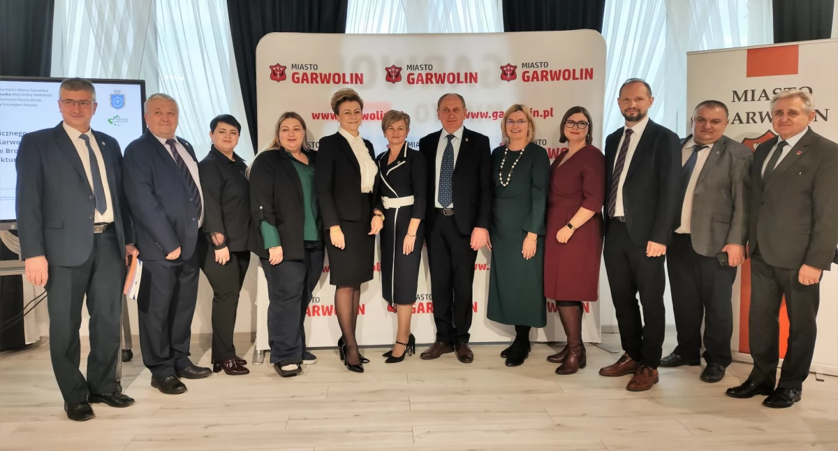 Inne Miejskie, Miliony dofinansowania Garwolina - zdjęcie, fotografia