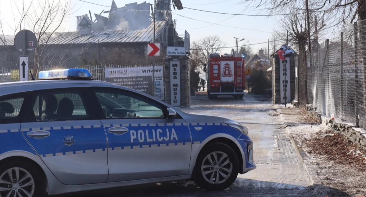 Komunikaty policji , Policja przesłuchuje świadków pożaru dyskoteki Niebawem wkroczy prokurator - zdjęcie, fotografia