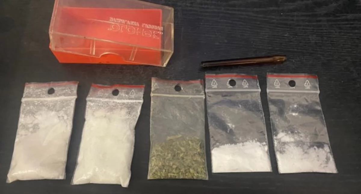 Sprawy kryminalne , Amfetamina marihuana klefedron! Zatrzymano osób! Wśród nieletni! - zdjęcie, fotografia