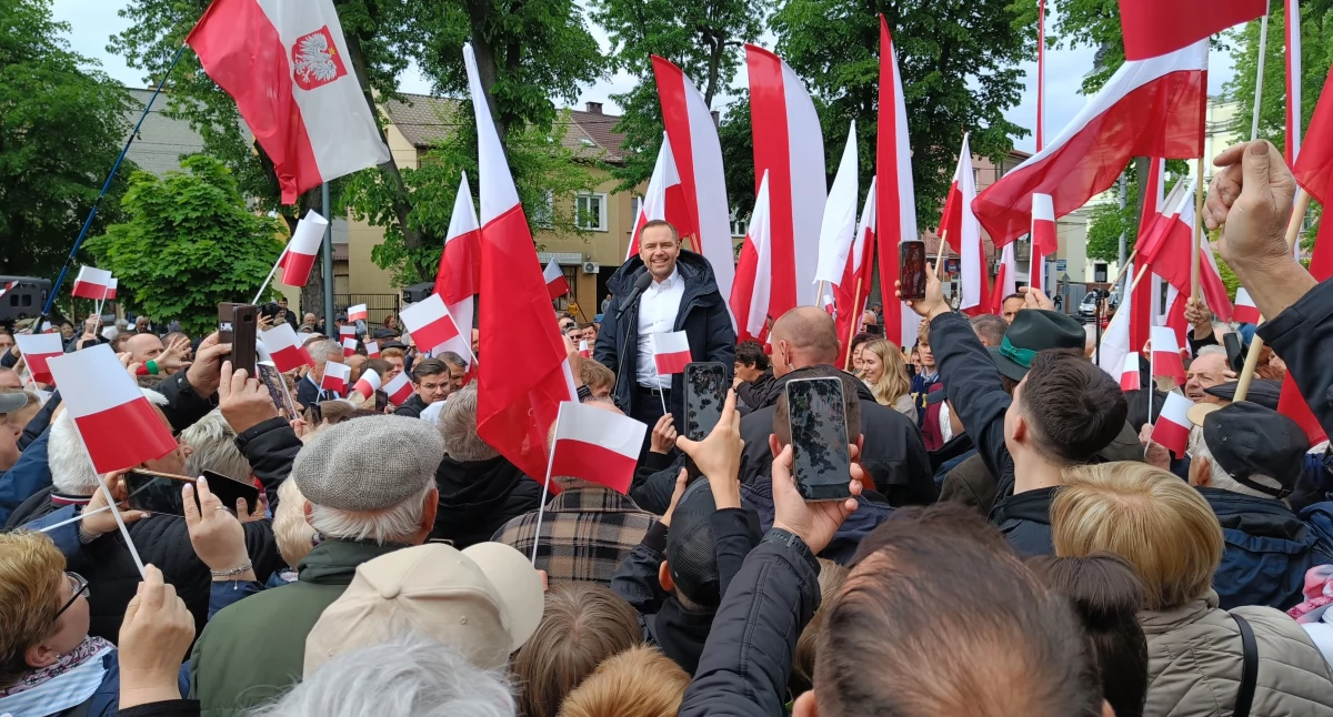 Inne Miejskie, Karol Nawrocki spotkał mieszkańcami Nagranie przemówienia kandydata prezydenta - zdjęcie, fotografia