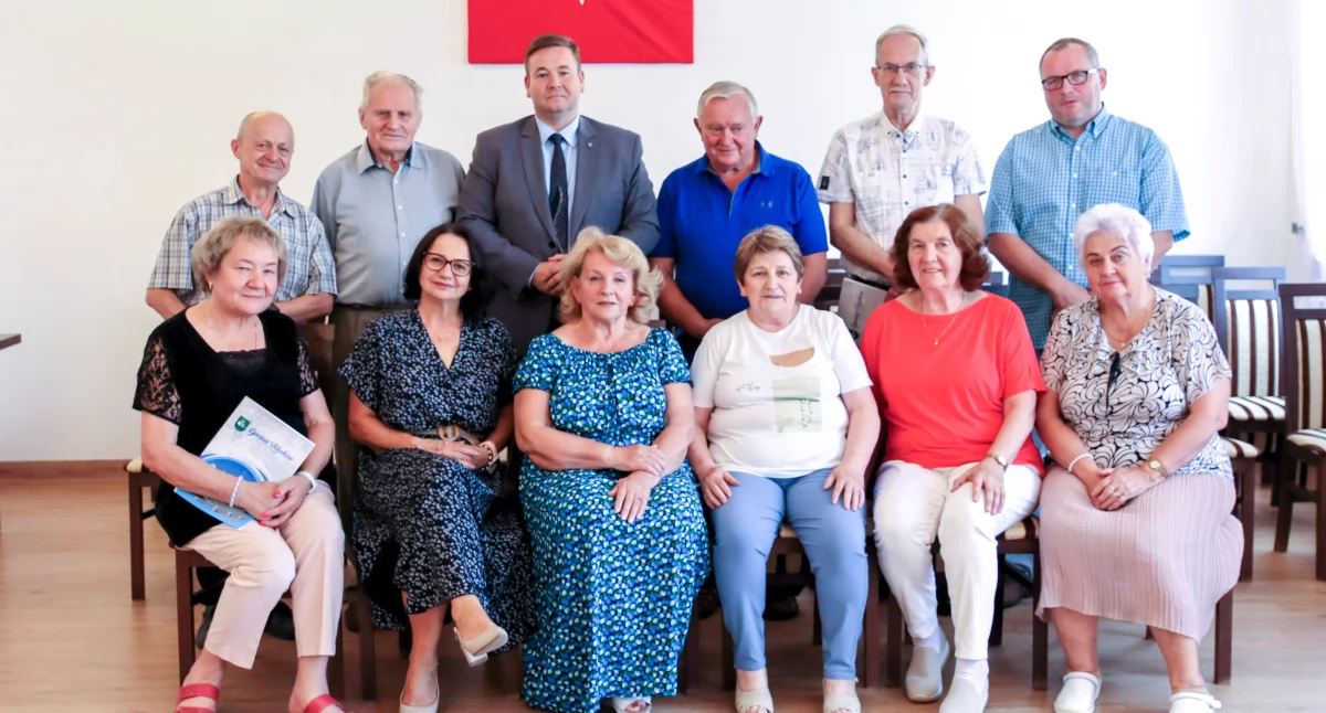 Inne Powiat, Miejska Seniorów rozpoczęła działalność Wybrano przewodniczącą określono - zdjęcie, fotografia