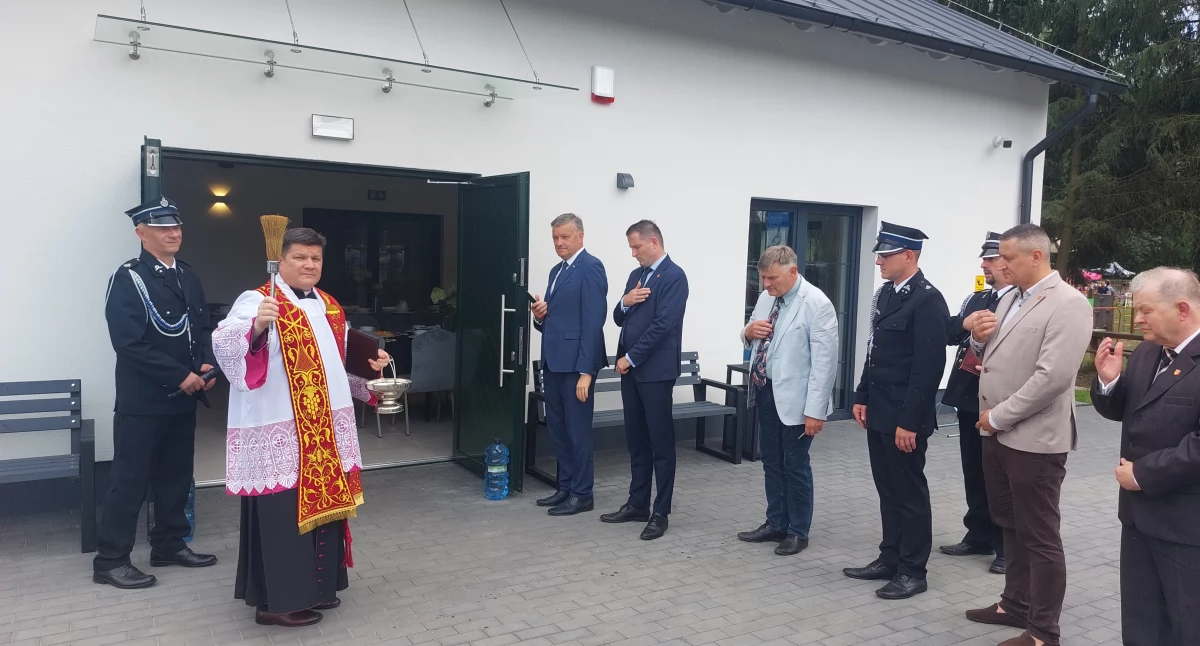 Uroczystości Powiat, Świetlica Godziszu kosztowała ponad - zdjęcie, fotografia