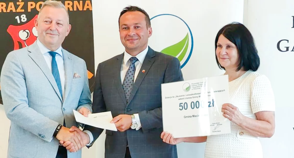 Inne Powiat, Gmina Maciejowice dotacją usuwanie azbestu Umowa WFOŚiGW podpisana - zdjęcie, fotografia