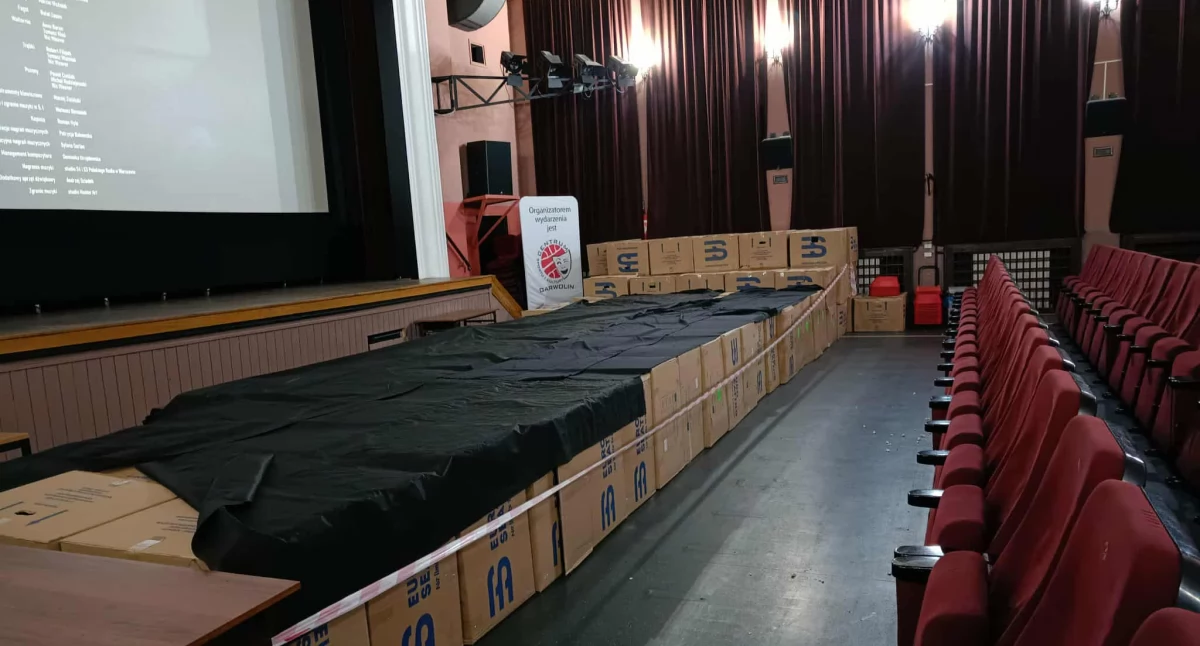 Rusza wielka metamorfoza kina! Ten kolor odmieni salę!