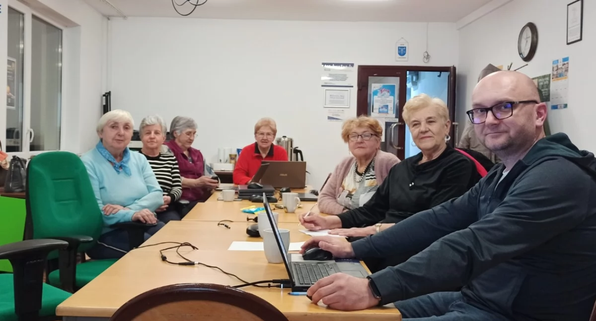 Startuje „Integracyjny Kącik Komputerowy – Cyfrowy Klub Seniora”