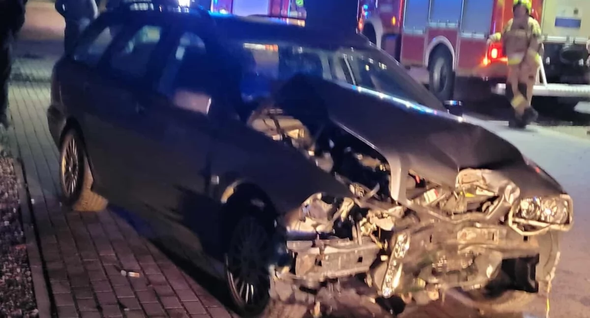 Kierowca volvo uderzył w płot