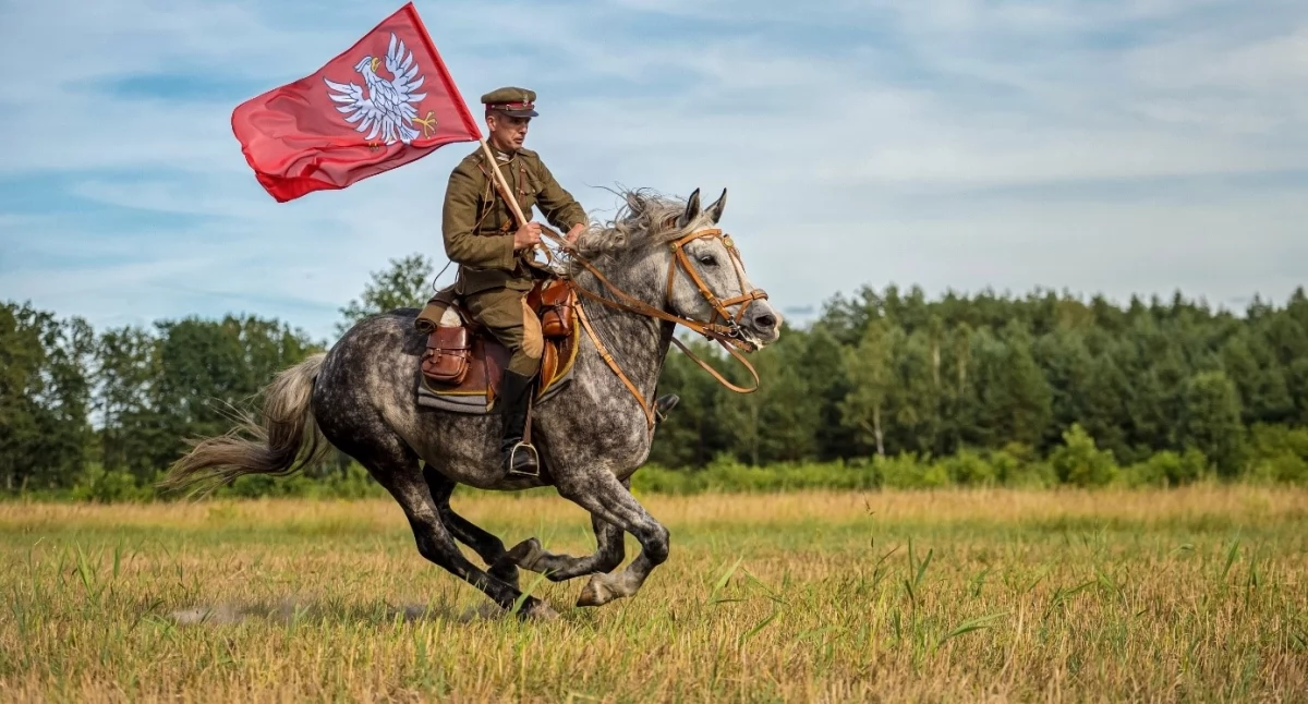 Fot. Marta Baranowska, Galopem przez Mazowsze, II miejsce w kategorii Kultura i architektura w konkursie „Podróże z flagą Mazowsza”