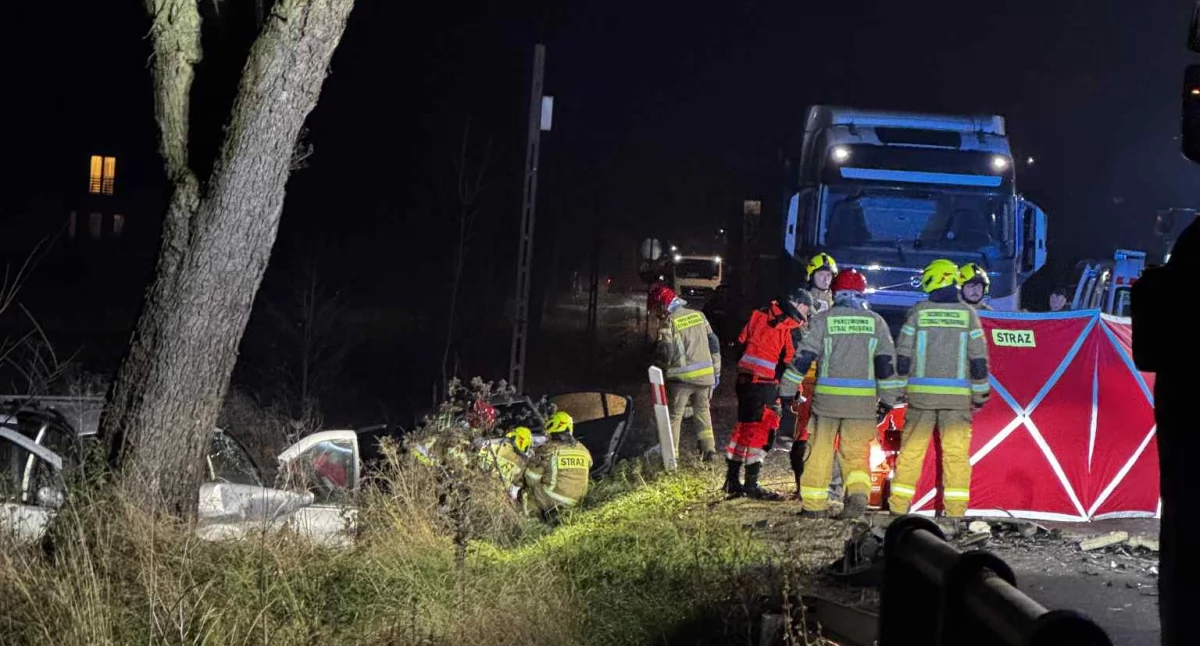 Poważny wypadek na DK76 - Wylądował śmigłowiec LPR - Droga zablokowana!