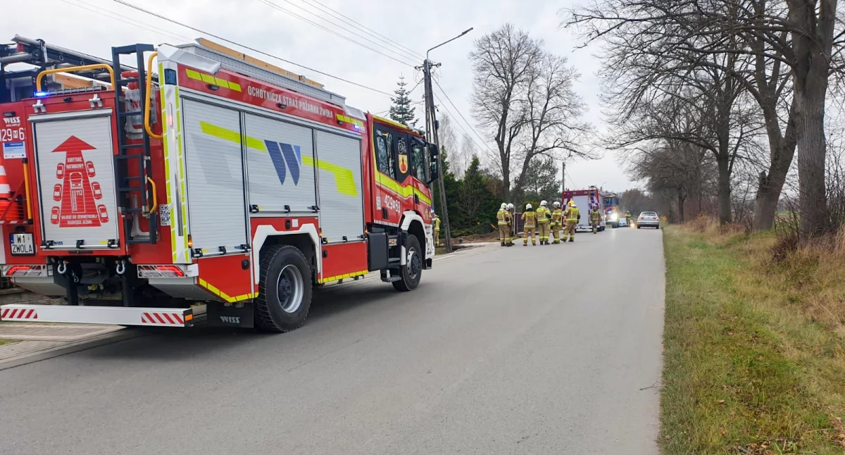 Ulatniający się gaz postawił na nogi służby!