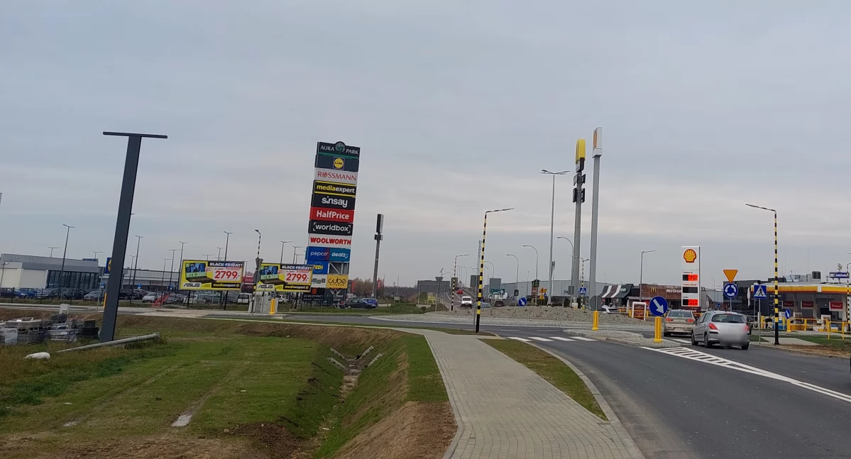 Sprawy kryminalne , Ucieczka policyjny pościg wpadka nowym rondzie! Kierowca miał sporo sumieniu - zdjęcie, fotografia