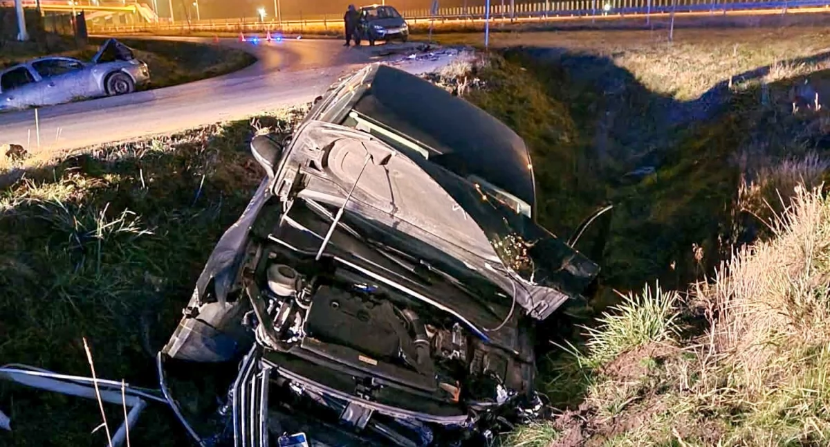 Wypadki drogowe , Zderzenie poranku - zdjęcie, fotografia