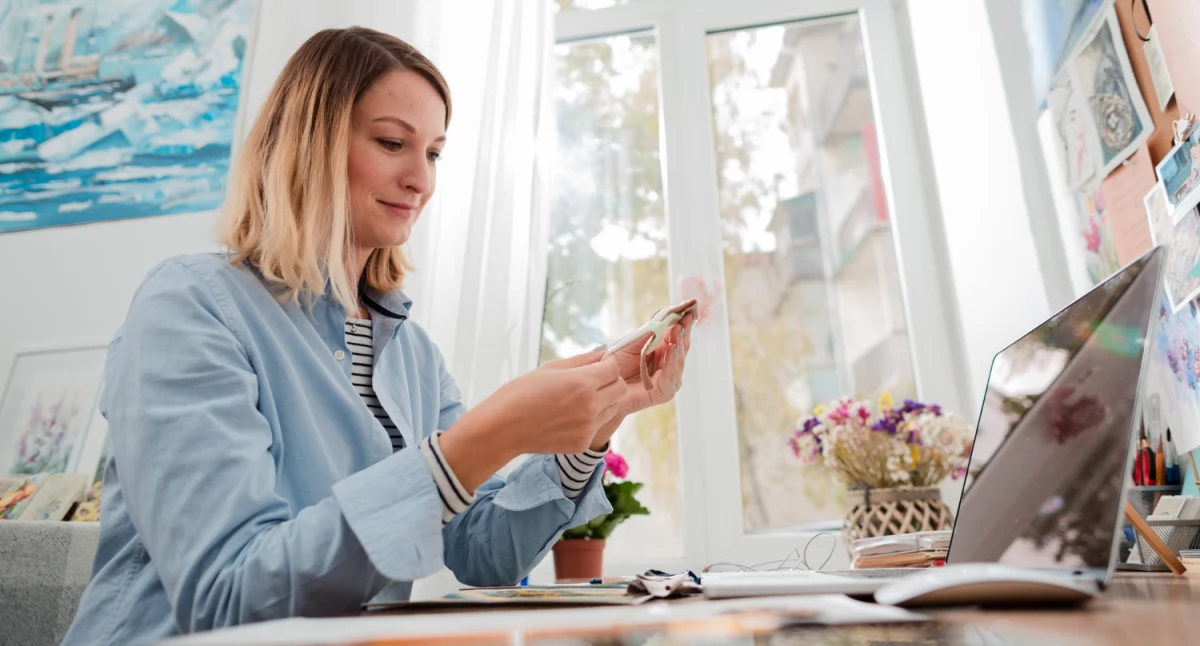 Artykuł Sponsorowany, Sztuka cyfrowej licytacje online - zdjęcie, fotografia