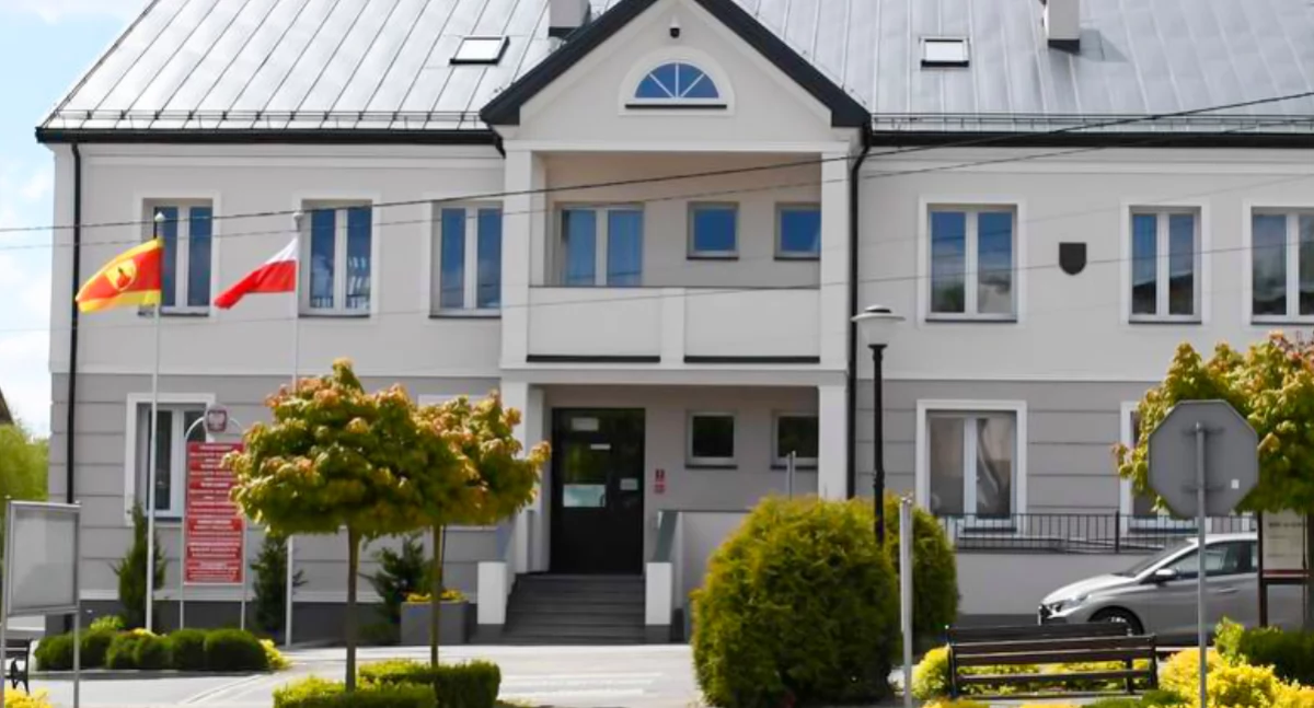 Inne Powiat, sportowa przychodnia Miastków Kościelny ponad miliony - zdjęcie, fotografia