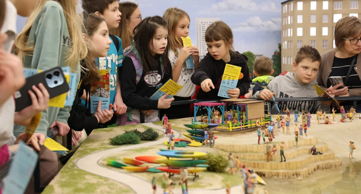 Inne Miejskie, pozwól ferie skończyły! Garwolin zachęca dalszej zabawy nauki - zdjęcie, fotografia