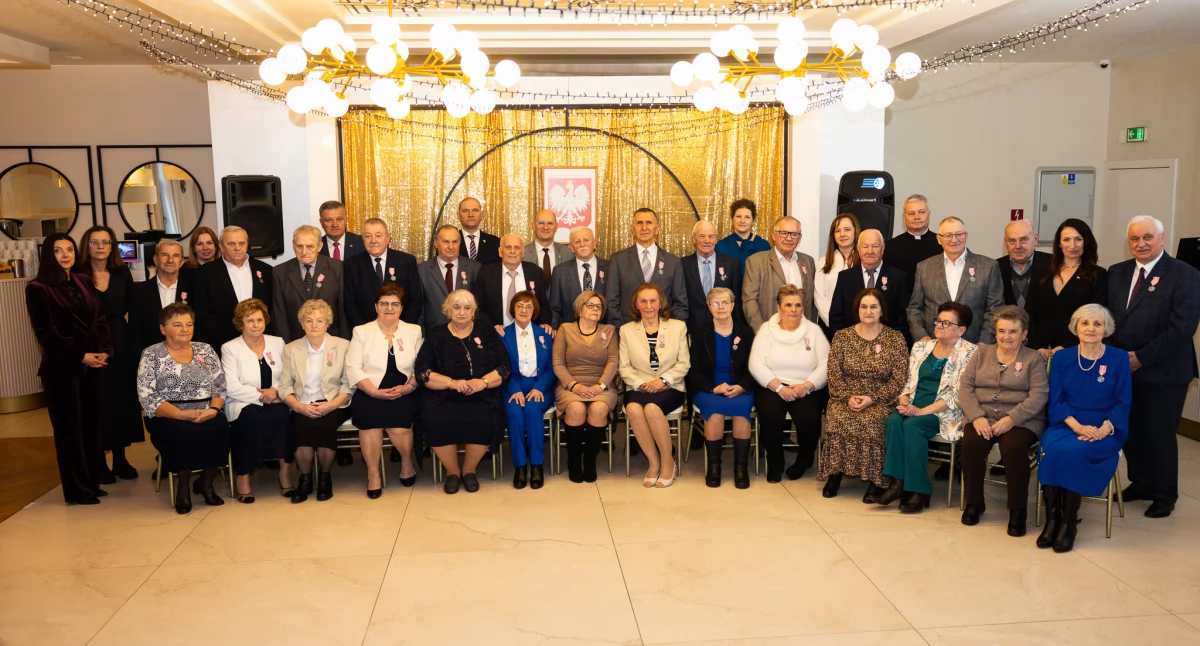 Uroczystości Powiat, Złote wspólnej drogi która wciąż - zdjęcie, fotografia