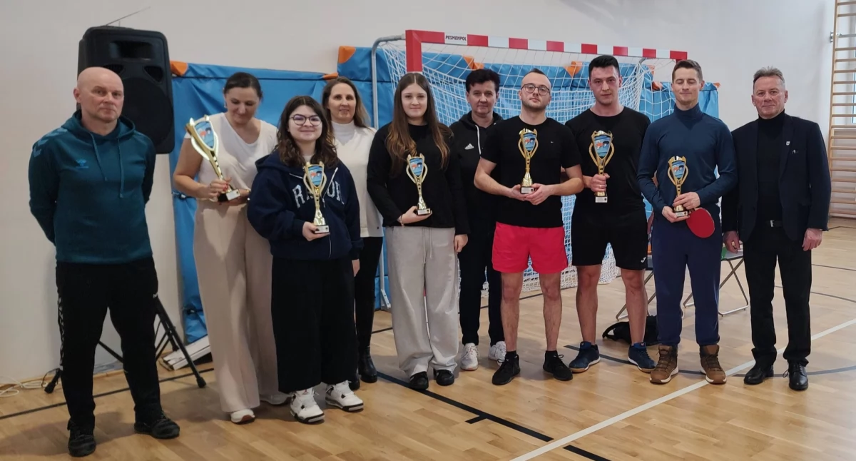 Inne Ciekawostki, Sportowe emocje Górznie! Kolejna edycja zmagań puchar wójta - zdjęcie, fotografia