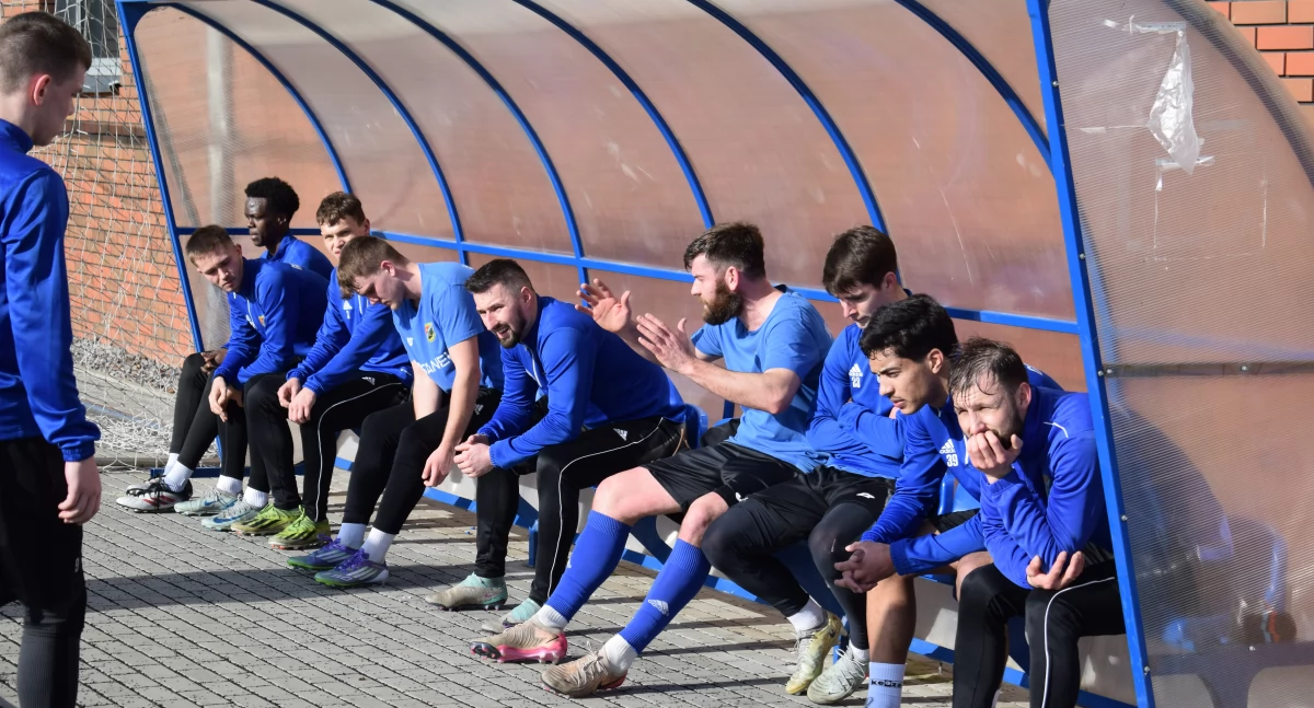 Piłka nożna, zwycięskie sparingi Wilgi Garwolin Podsumowanie okresu przygotowawczego - zdjęcie, fotografia