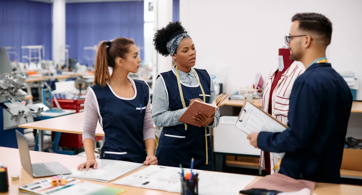Artykuł Sponsorowany, Bezpłatne szkoły CosinusYoung dlaczego warto zapisać zarezerwować miejsce wymarzonym kierunku - zdjęcie, fotografia