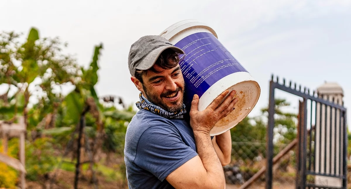 Inne Powiat, Kiedyś lała wiadrami Dziś tradycja zanika - zdjęcie, fotografia