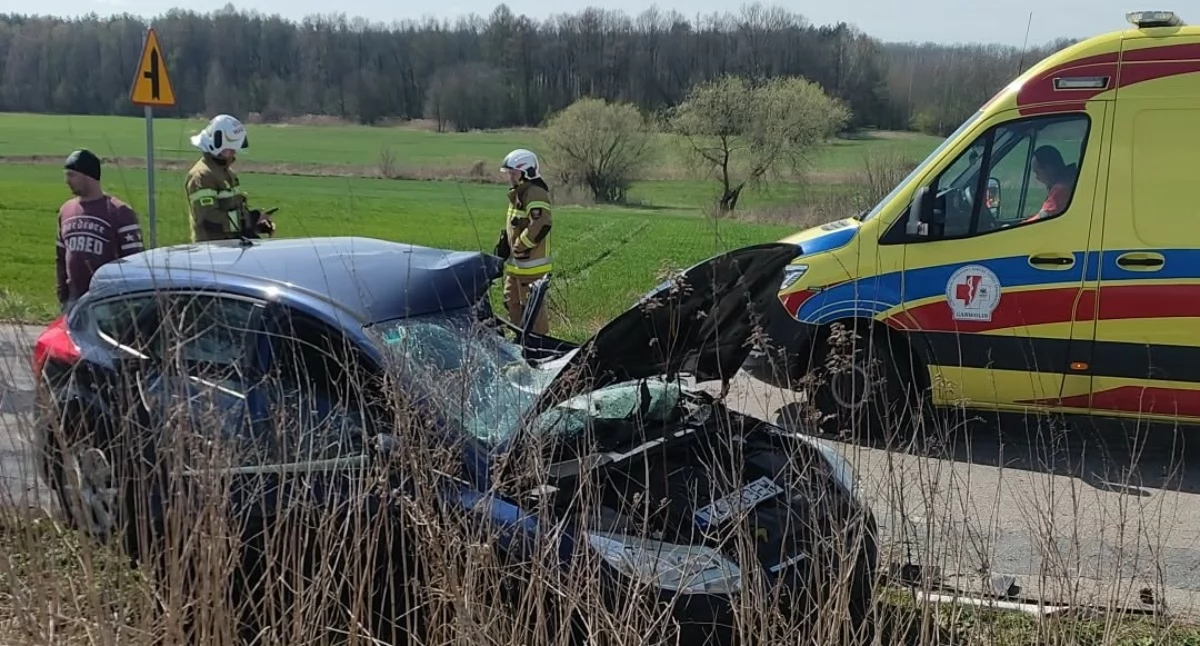 Wypadki drogowe , Wypadek! Droga zablokowana! - zdjęcie, fotografia