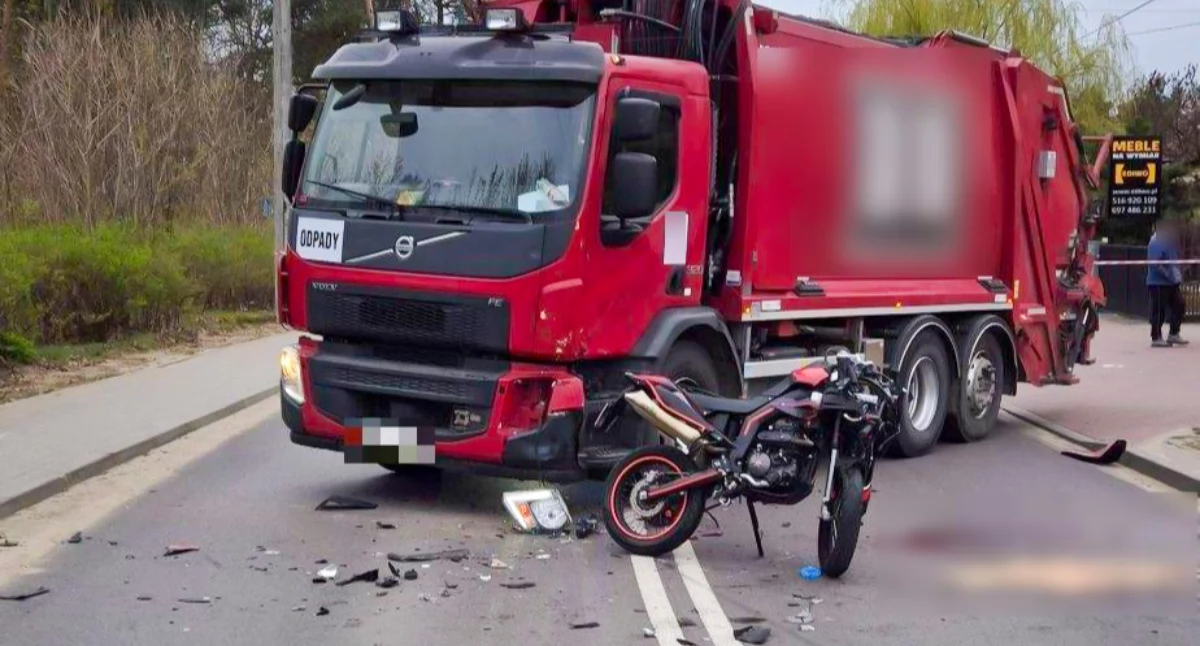 Wypadki drogowe , latek ranny zderzeniu ciężarówką Poważny wypadek Sobolewie - zdjęcie, fotografia