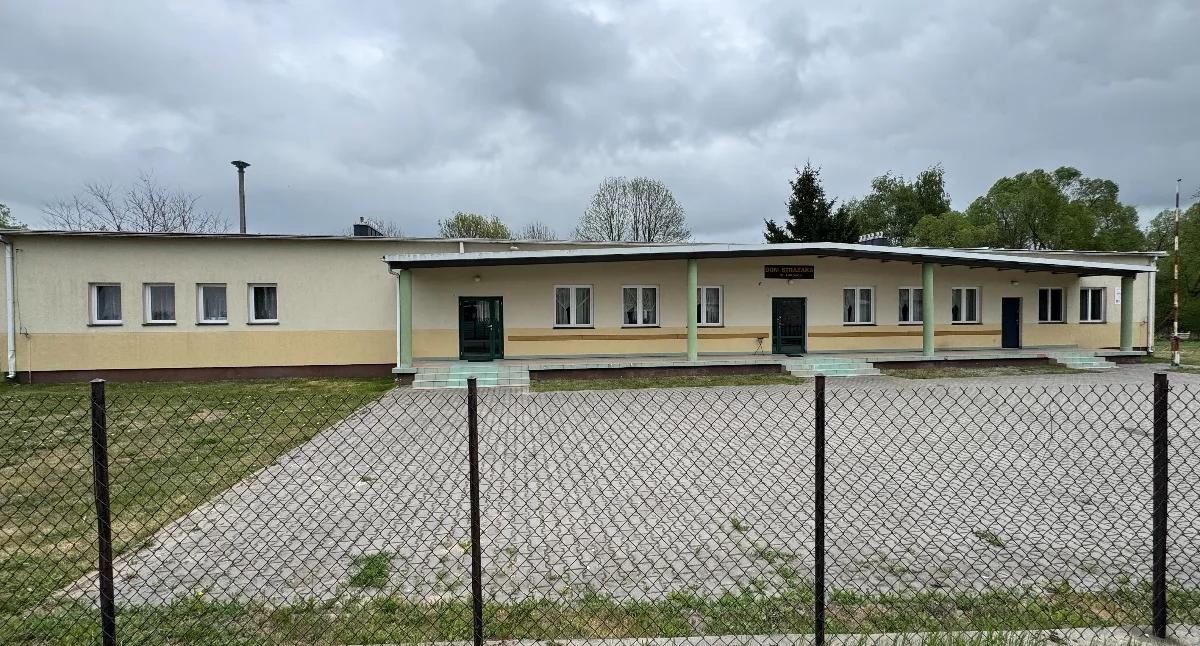 Inwestycje Powiat, oblicze świetlicy Łukówcu Wykonawca wybrany prace ruszają - zdjęcie, fotografia