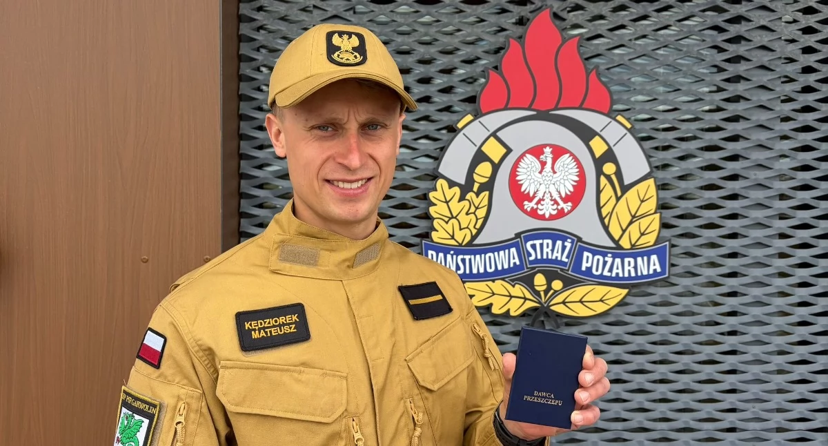 Zdjęcie: St. str. Mateusz Kędziorek z KP PSP w Garwolinie, został dawcą szpiku kostnego dla nieznanej osoby chorej, fot. bryg. Karol Marcinkowski – KP PSP Garwolin
