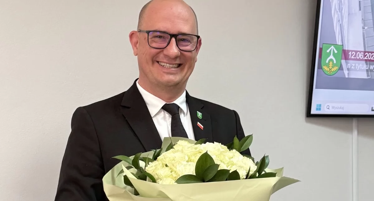 Inne Powiat, Wójt Gminy Garwolin wotum zaufania absolutorium - zdjęcie, fotografia