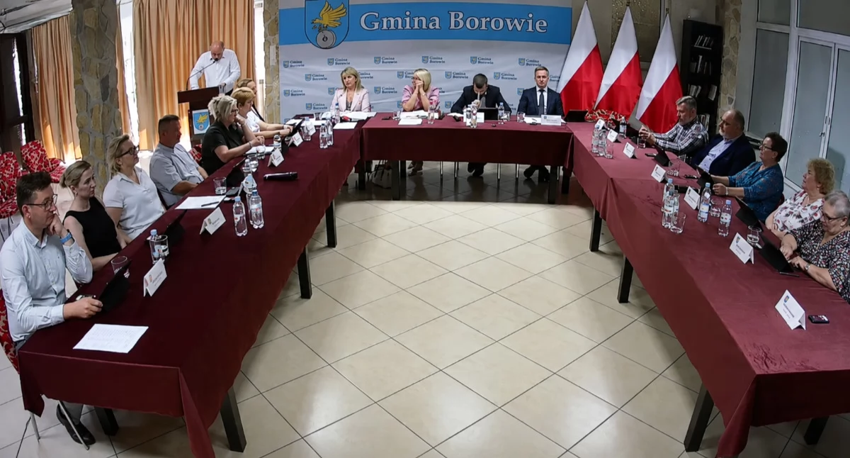 Inne Powiat, „stop” suche konary demografia Gorąca debata raportem stanie gminy Borowie - zdjęcie, fotografia