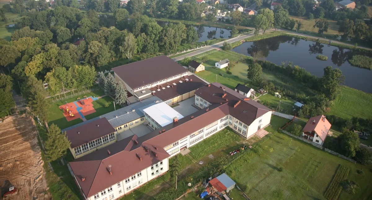 Inne Powiat, dyrektor Zespołu Oświatowego Borowiu - zdjęcie, fotografia
