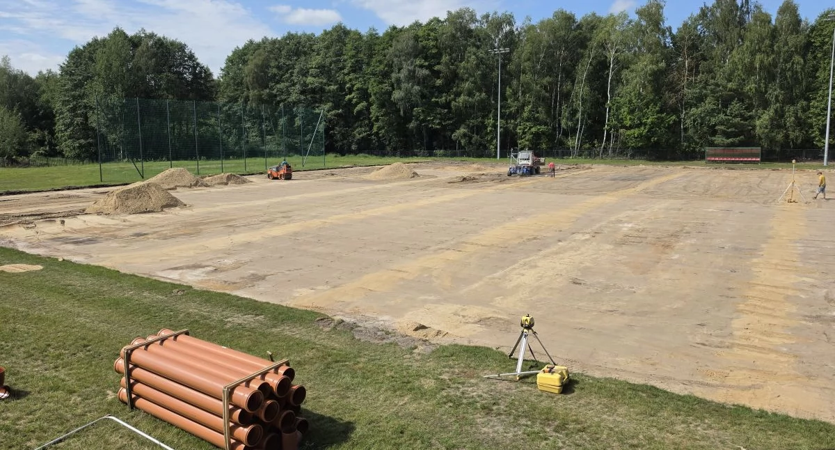 Zdjęcie: Miasto i Gmina Pilawa rozpoczęło realizację pierwszego etapu modernizacji stadionu miejskiego